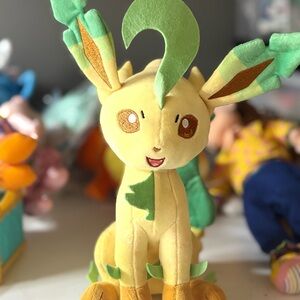Pokemon Eevee Evolution Leafeon Plush